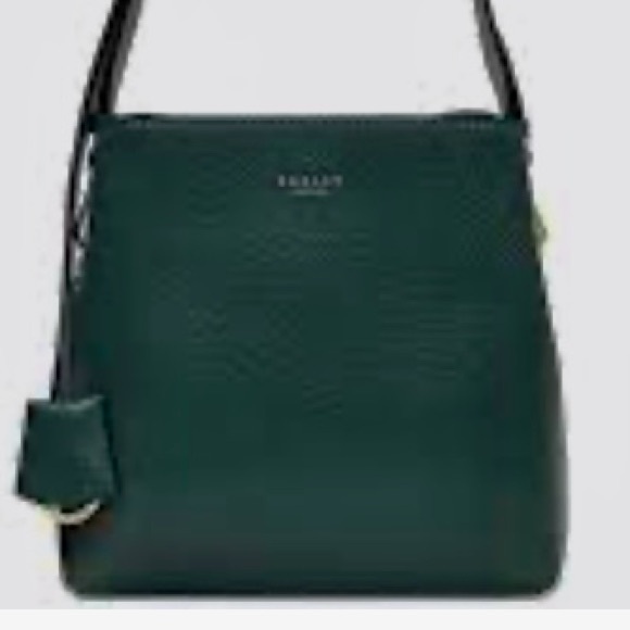 RADLEY LONDON Handbags - Radley London Duke Place medium compartment crossbody leather bag in pine needle